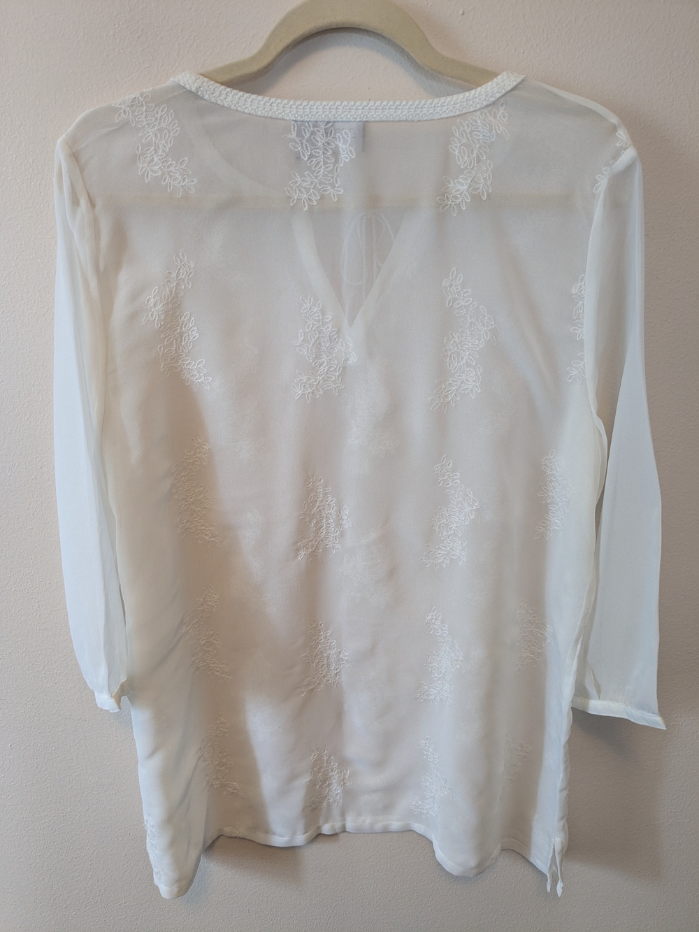 Chico's White Sheer Embroidered Long Sleeve Tunic